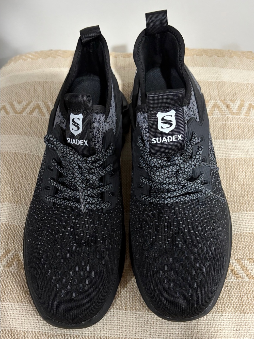 NEW Suadex Men’s Safety Steel Toe Sneakers